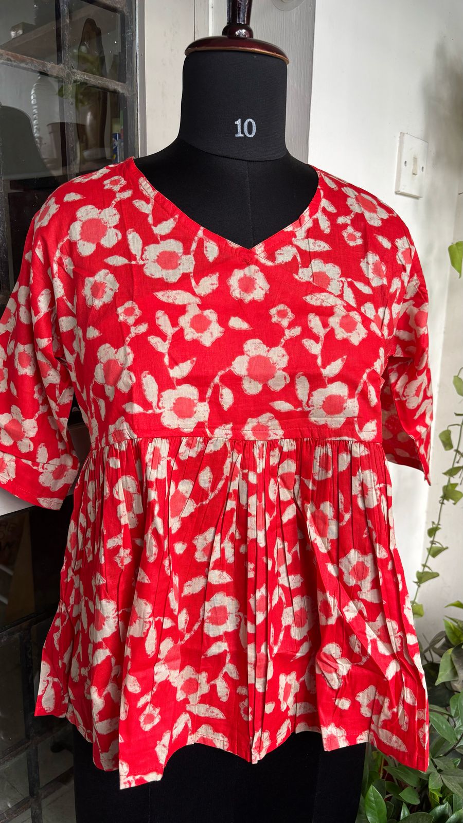 CS - Red Peplum top