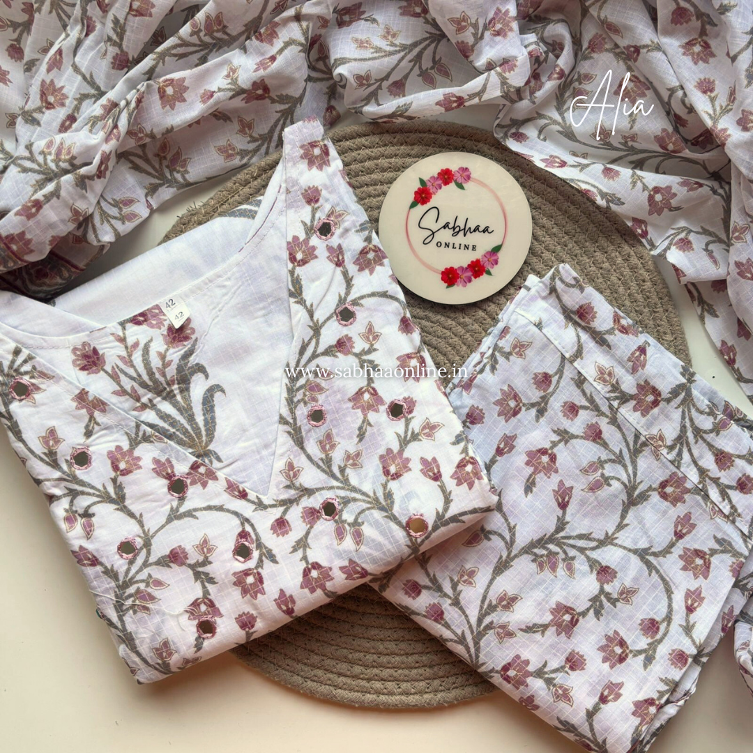 Alia - Off White Sanganeri Cotton kurti 3pc set with lining - LN 32