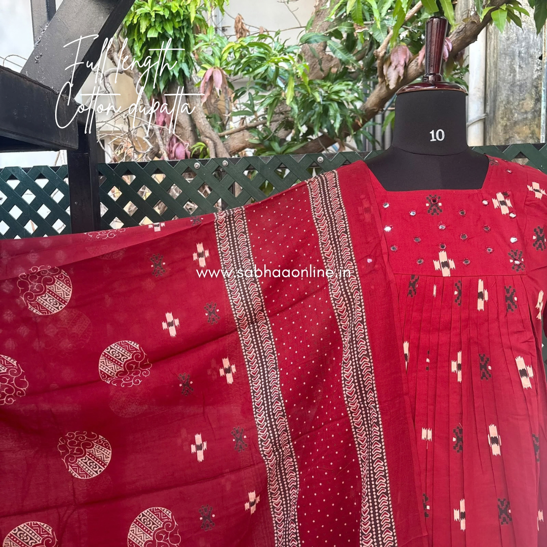 Gargi - Deep red ikkat Cotton Anarkali kurti 3pc set with lining - LN 73