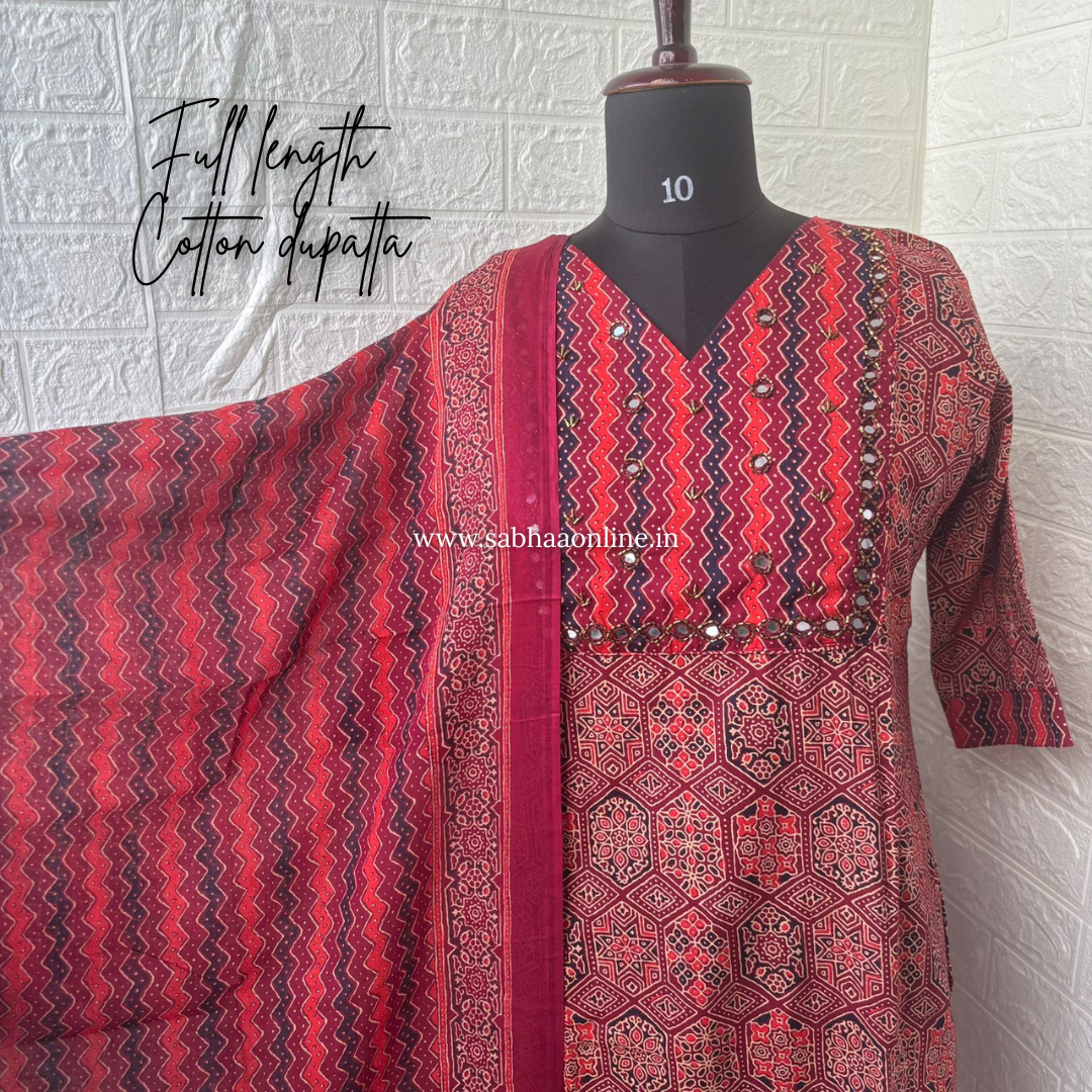 Ridhi - Maroon Ajrakh Cotton kurti 3pc set with lining - LN 58