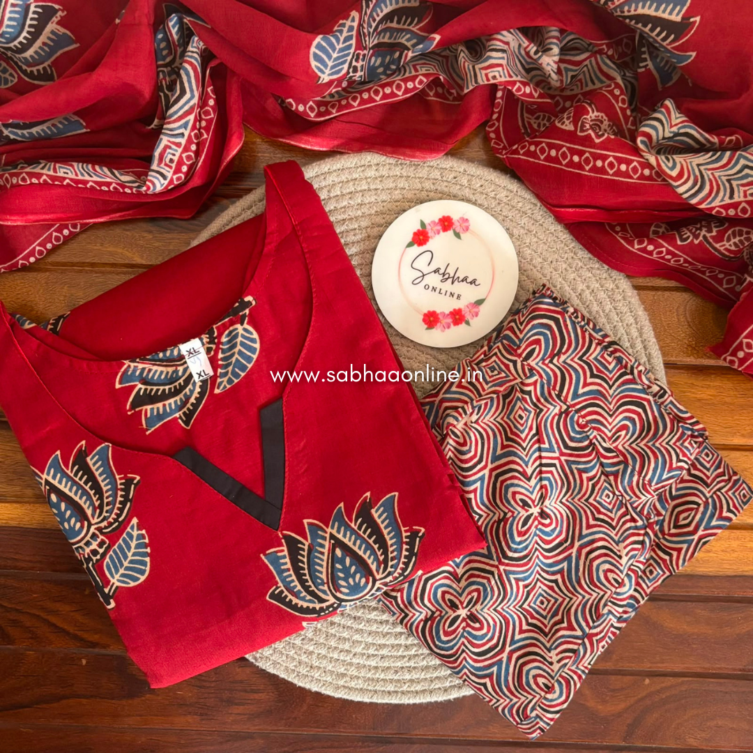 Vaijantha - Red Lotus Cotton kurti 3pc set with lining - LN 66