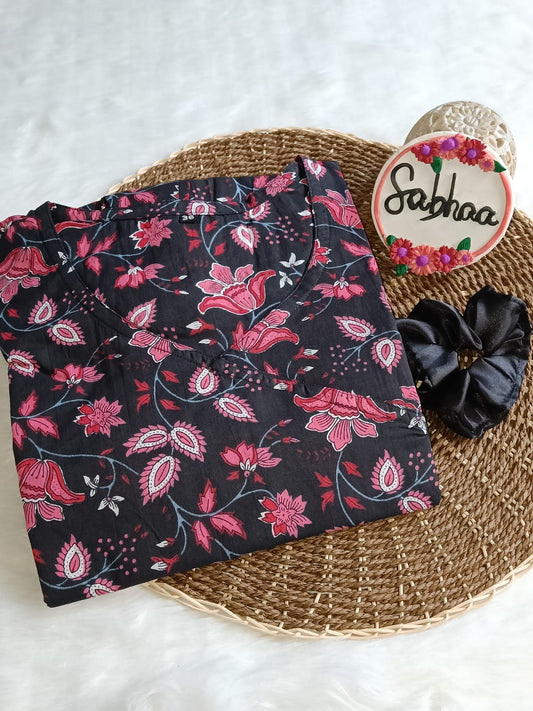 CS - Black and Pink Peplum top